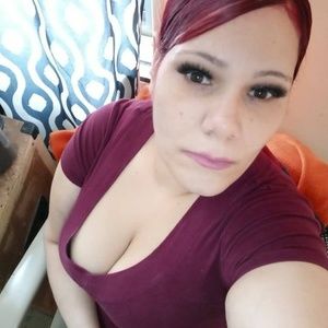 Meet your Posher, Lola